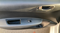 Hyundai i10 1.0 SE 5dr Petrol Hatchback